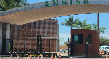 Anvisa recolhe lote de chocolate Laka por problema na embalagem