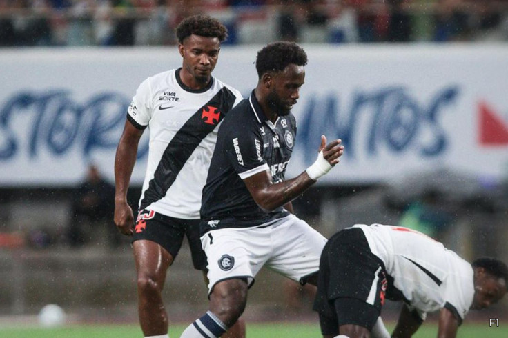 Após atraso devido à chuva, Remo e Vasco empatam pelo Brasileirão