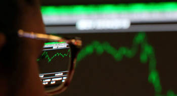 Bolsa volta a bater recorde com redução de tensões externas