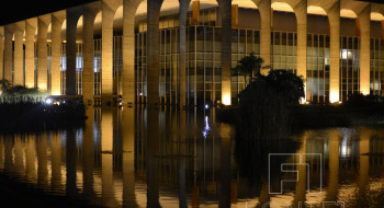 Brasil manifesta preocupação com violência após eleições em Moçambique