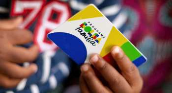 Caixa paga Bolsa Família a beneficiários com NIS de final 2
