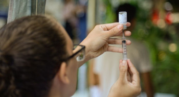 Casos de Síndrome Respiratória Grave estão em queda, diz InfoGripe