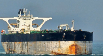 China condena apreensão de navios-petroleiros pelos EUA