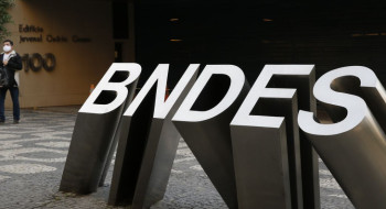 Crédito do BNDES para indústria supera agronegócio
