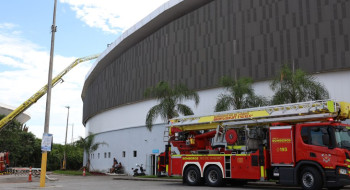 Defesa Civil do Rio interdita parte do Velódromo atingido por incêndio