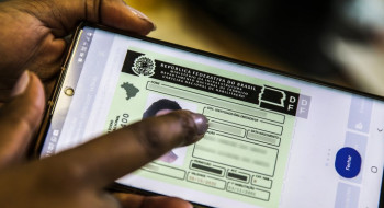 Dino nega pedido para suspender a renovação automática da CNH