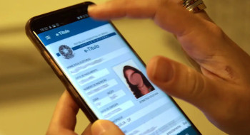 Eleitor tem um mês para regularizar pendências e ficar apto a votar