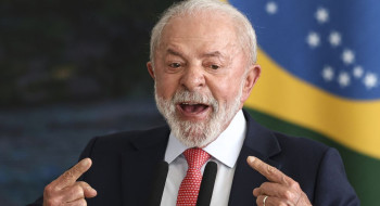 Lei autoriza pagamento retroativo de direitos suspensos na pandemia