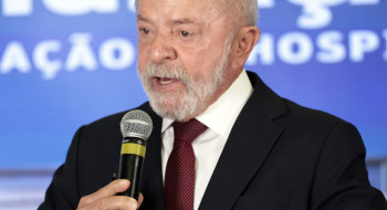 Lula quer incluir inadimplentes do FIES em pacote contra endividamento