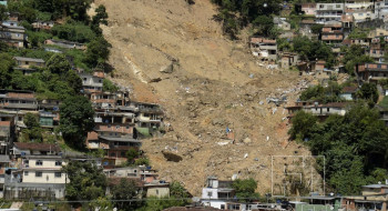 Ossada humana achada em Petrópolis pode ser de vítima de chuva de 2022
