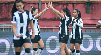 Paulistão Feminino: Corinthians vence Sao Paulo em 1º jogo da semi