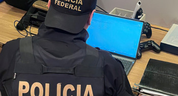 PF realiza operação contra acusados de vazar dados de ministros do STF