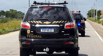 PF realiza operação para combater tráfico de cocaína do PCC