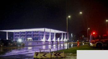 Segurança é reforçada em Palácios e Esplanada após explosões